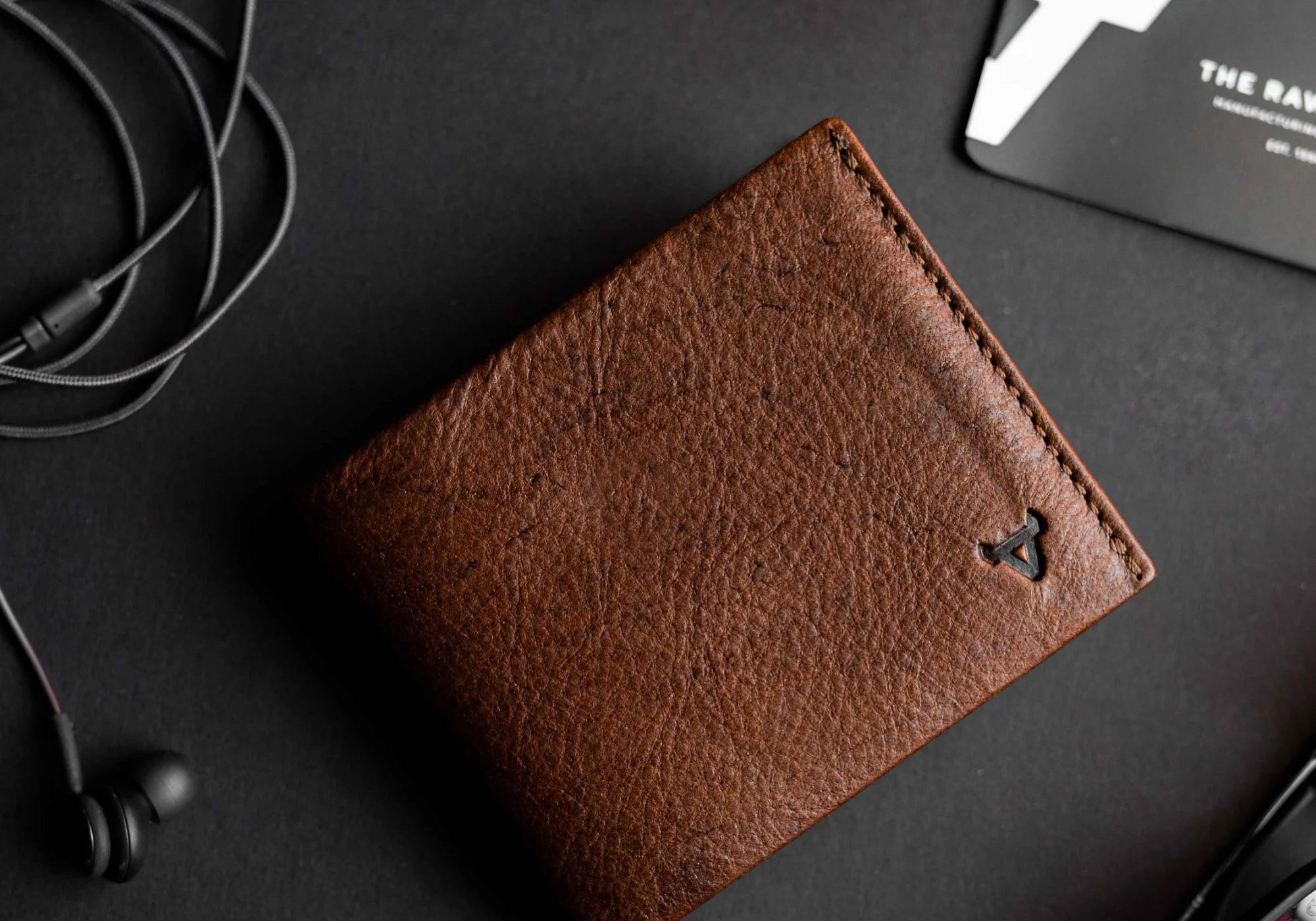 2025 Wallet Designs for Everyday Adventures - Brando Leather