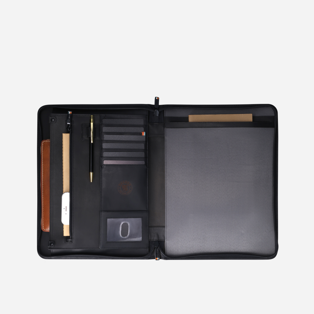 James A4 Zip Around Folder