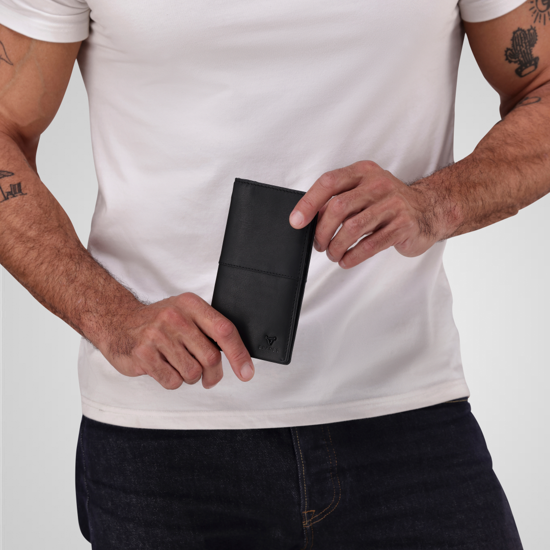 James Upright Travel Wallet