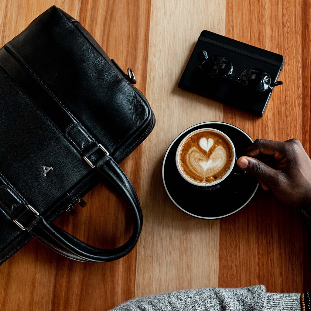 Winchester 15" Double Gusset Leather Laptop Bag, Brown - Brando Leather